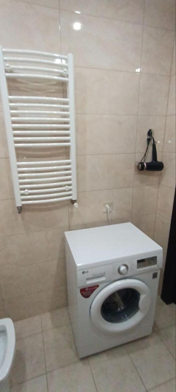 Hotelroom 21 דירה *